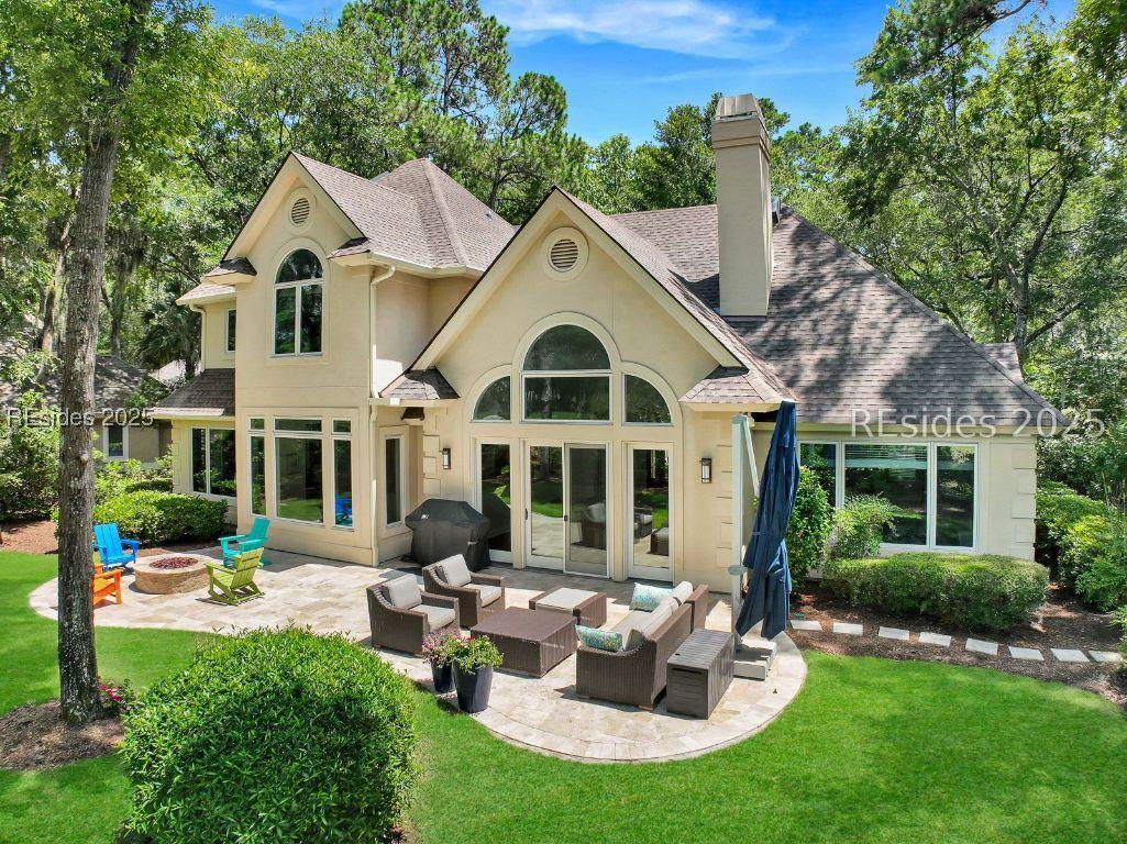8 Shaftsbury Ln., Hilton Head Island, SC 29926