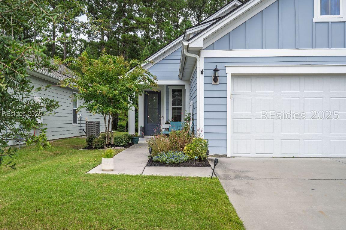 389 Blue Jay Ln., Okatie, SC 29909