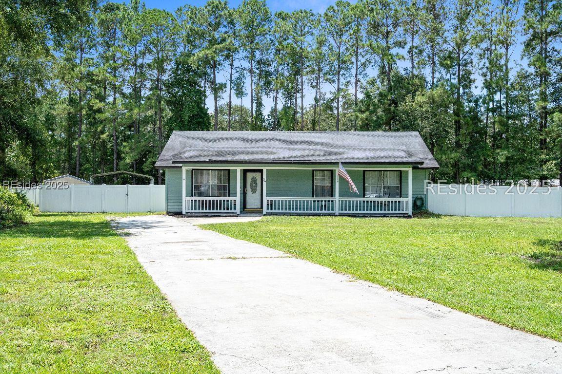39 Burlington Cir., Beaufort, SC 29906