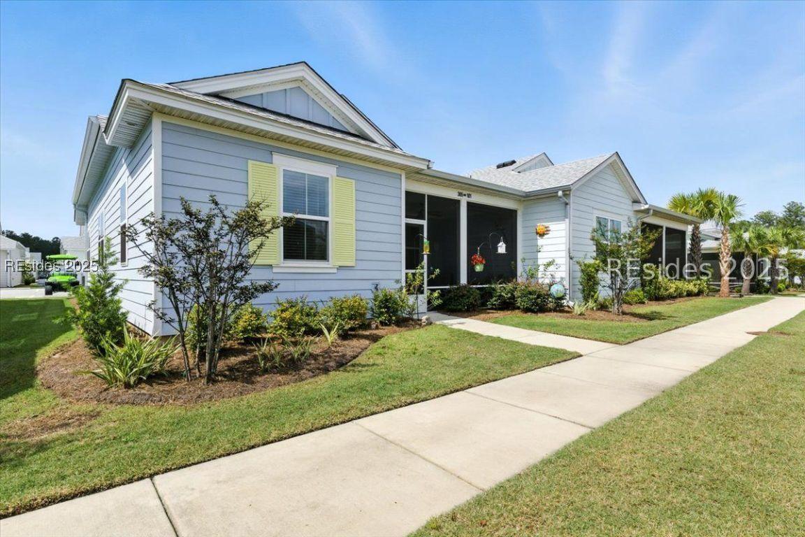 305 Caribbean Soul Ave. #101, Hardeeville, SC 29927