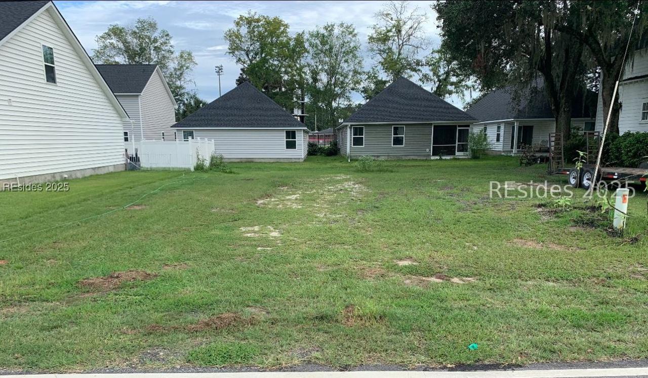 380 Live Oak Rd., Ridgeland, SC 29936