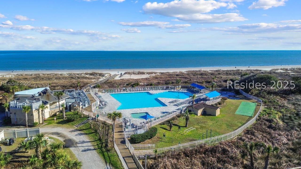 40 Folly Field Rd. #B114, Hilton Head Island, SC 29928