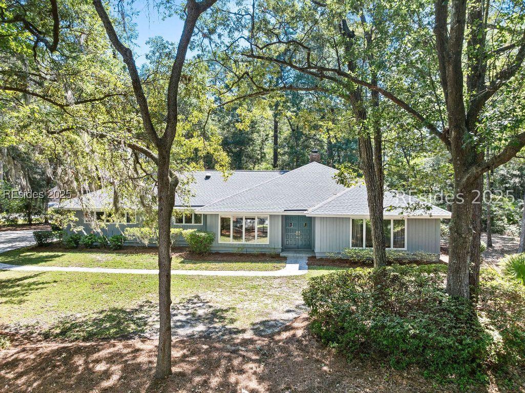2 Sea Trout Ct., Hilton Head Island, SC 29926