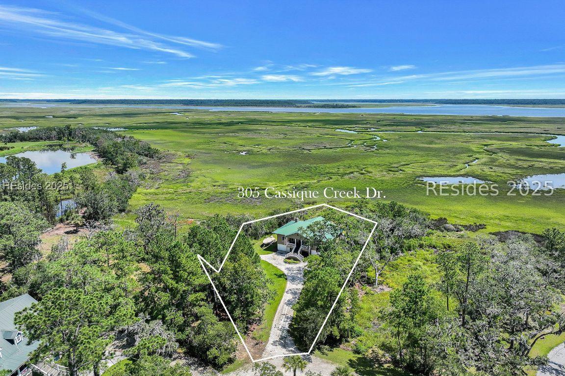 305 Cassique Creek Dr., Ridgeland, SC 29936