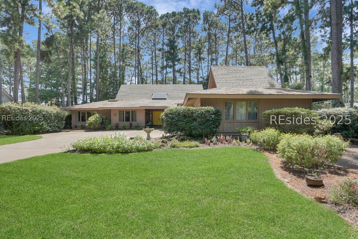 7 Eagle Claw Ln., Hilton Head Island, SC 29926