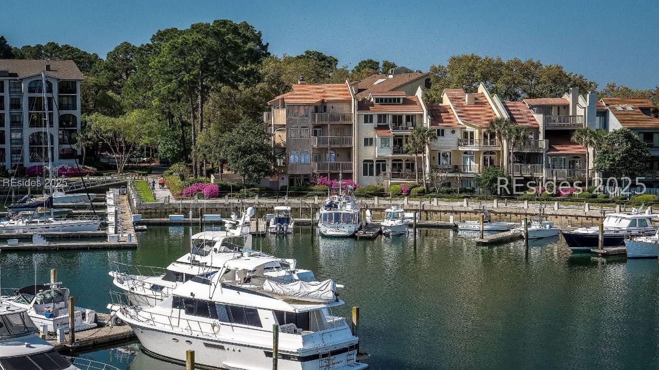 25 Harbourtown Yacht Basin, Hilton Head Island, SC 29928
