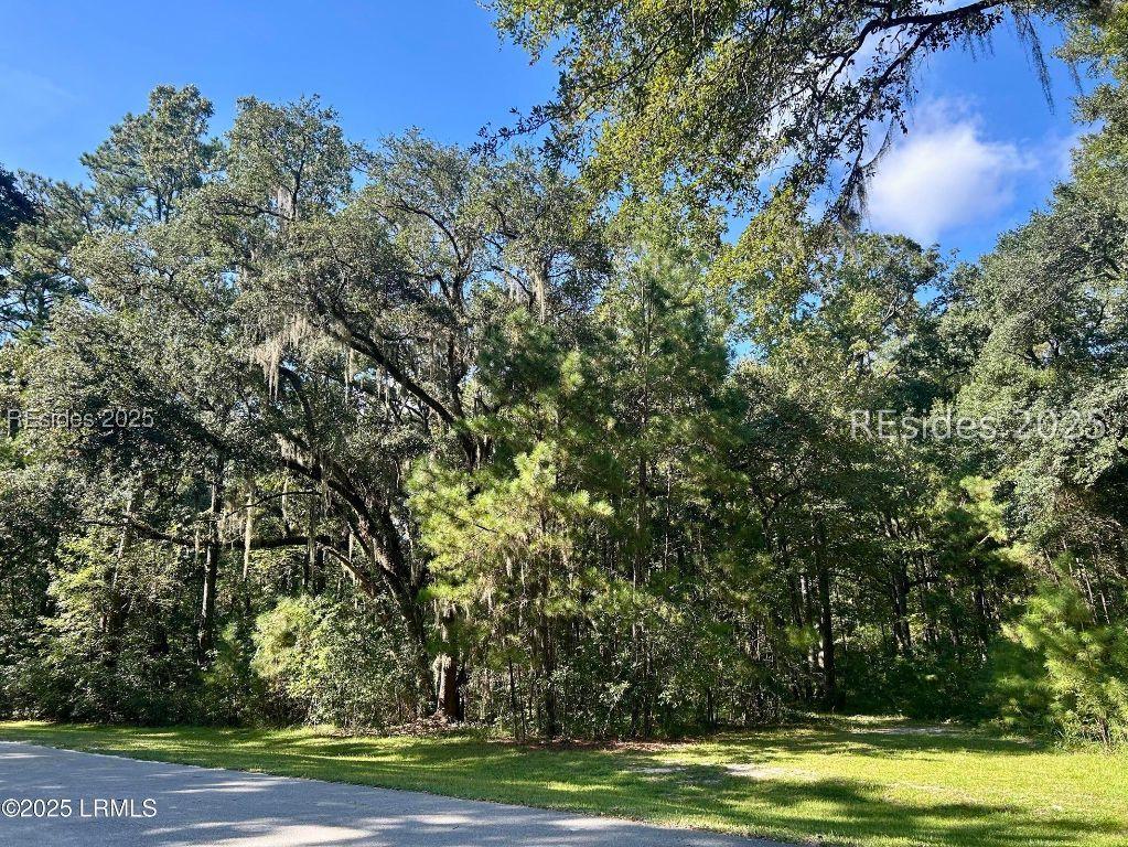 7 Blake Ln., Seabrook, SC 29940