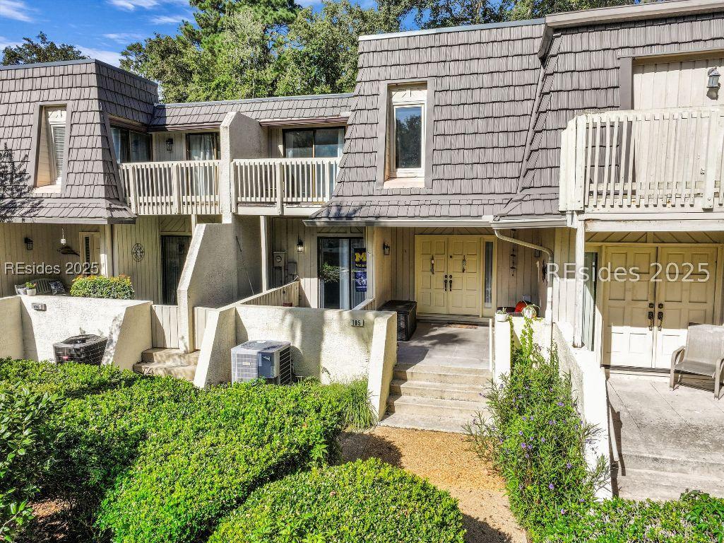 1 Gloucester Rd. #105, Hilton Head Island, SC 29928