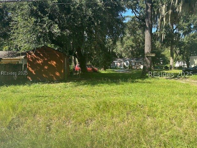 34 Glaze Dr., Beaufort, SC 29906