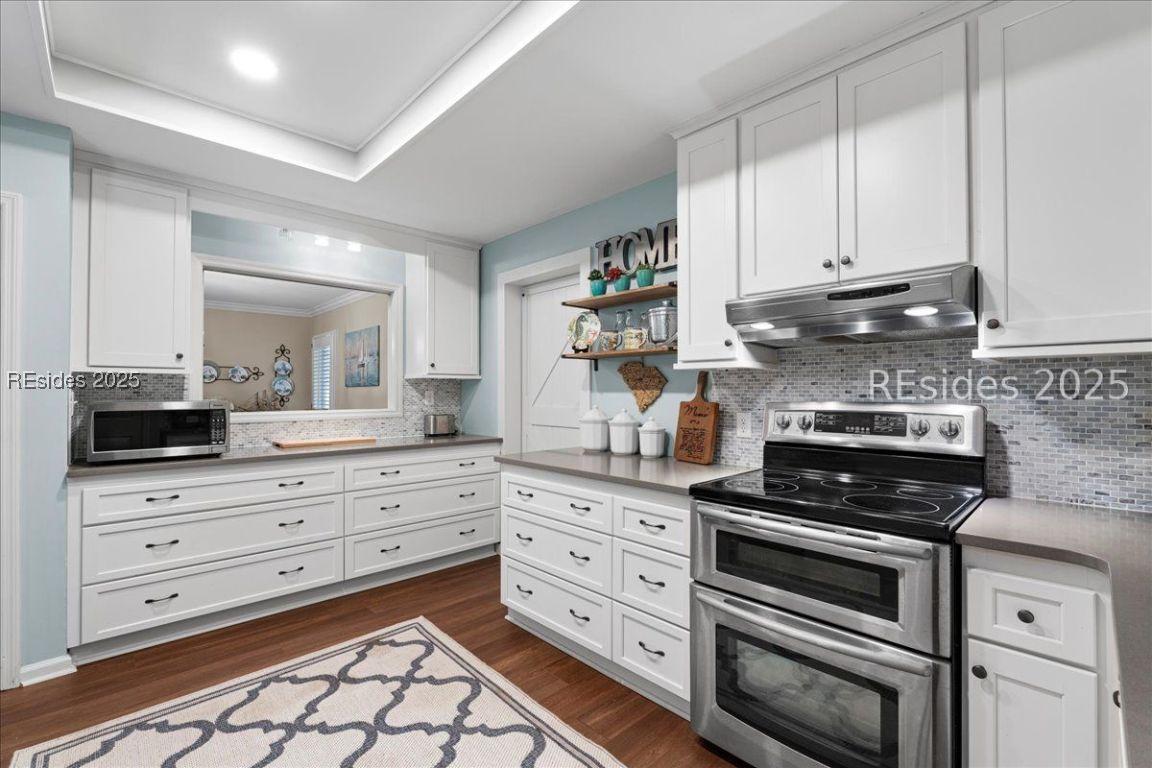 39 Cottonwood Ln., Hilton Head Island, SC 29926