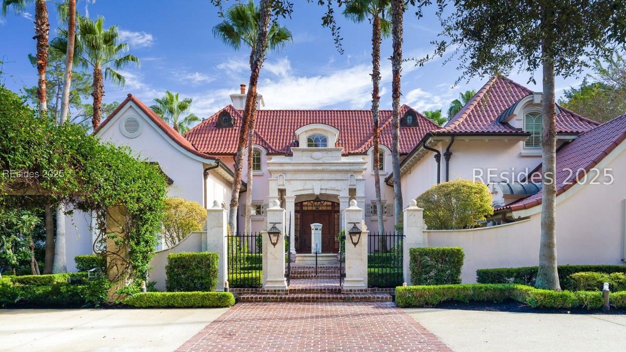 15 Harrogate Dr., Hilton Head Island, SC 29928