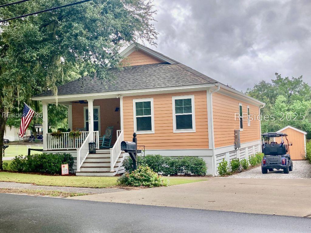 1642 Old Shell Rd., Port Royal, SC 29935