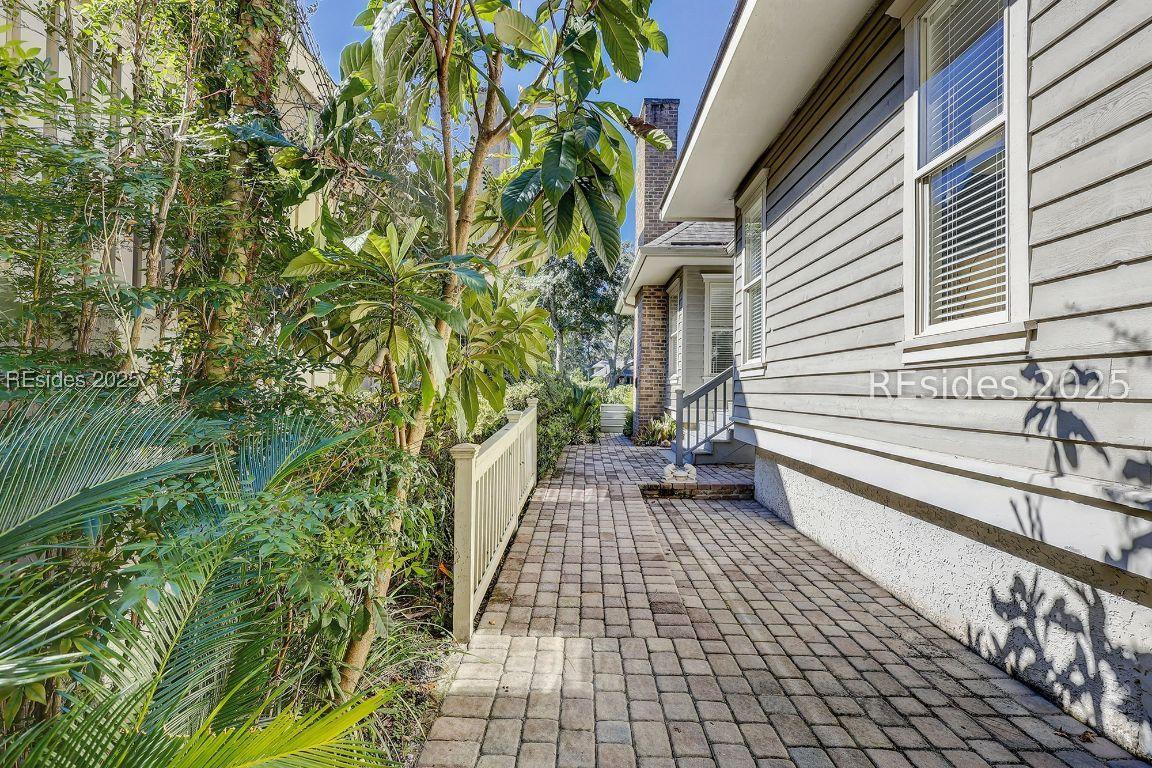 2 Muirfield Rd., Hilton Head Island, SC 29928