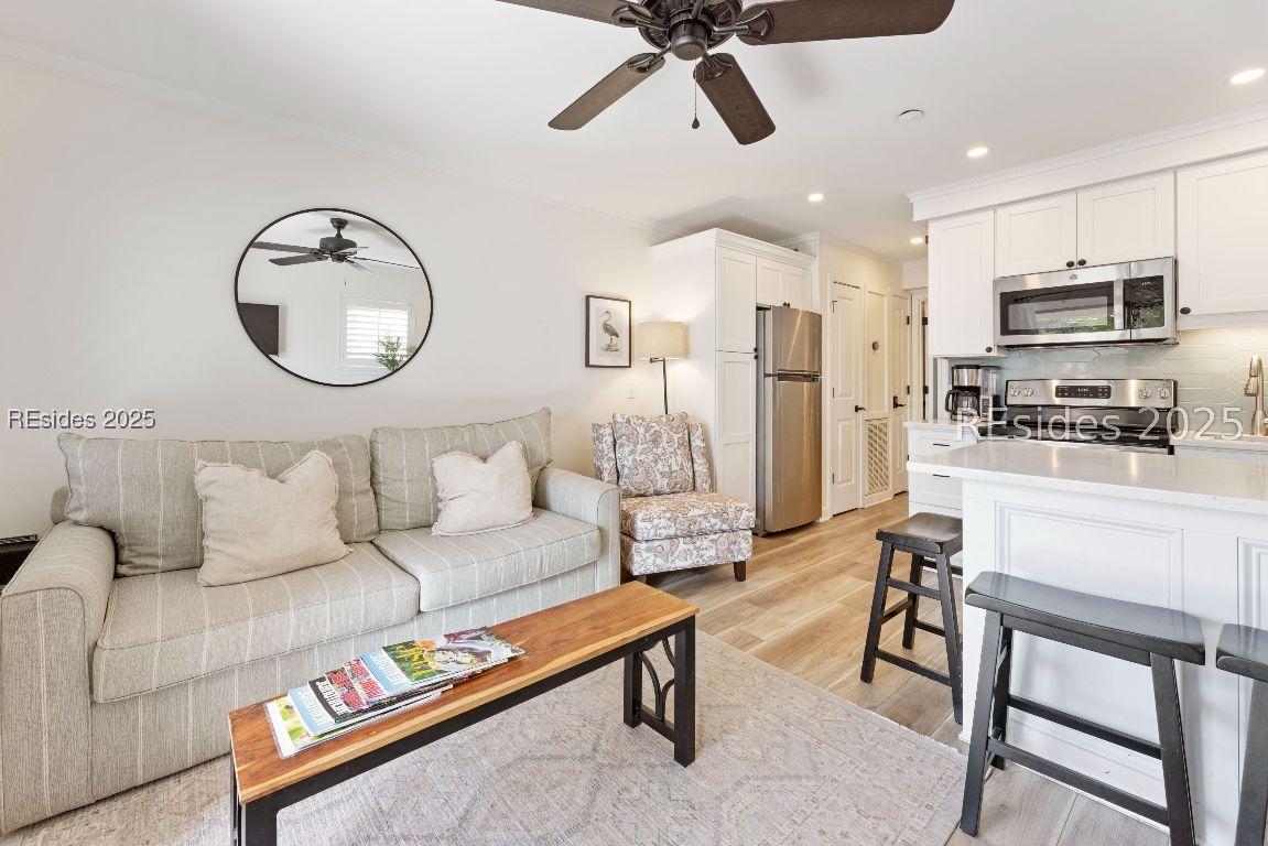 40 Folly Field Rd. #B1, Hilton Head Island, SC 29928