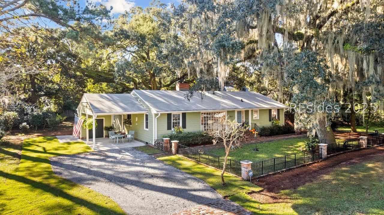 2312 Depot Rd., Beaufort, SC 29902