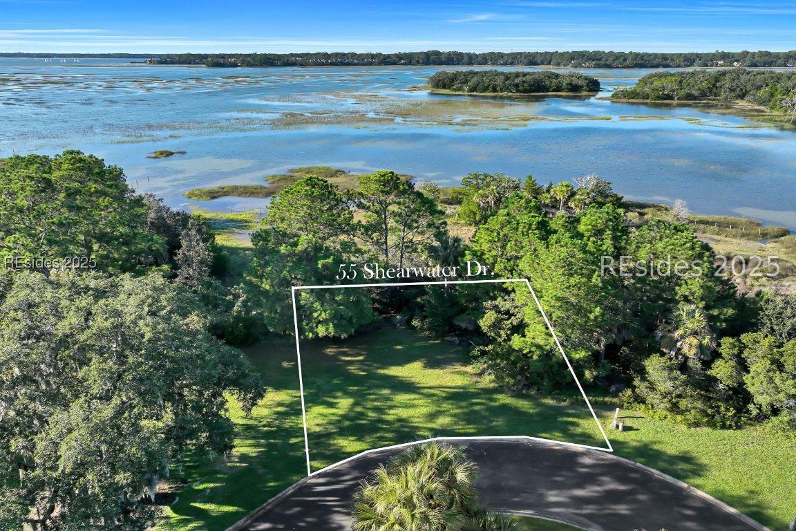 55 Shear Water Dr., Hilton Head Island, SC 29926