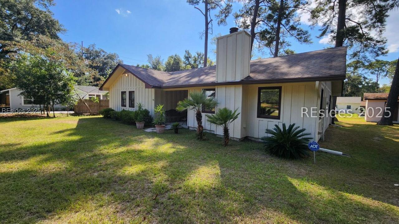 604 Huguenin Dr., Beaufort, SC 29902