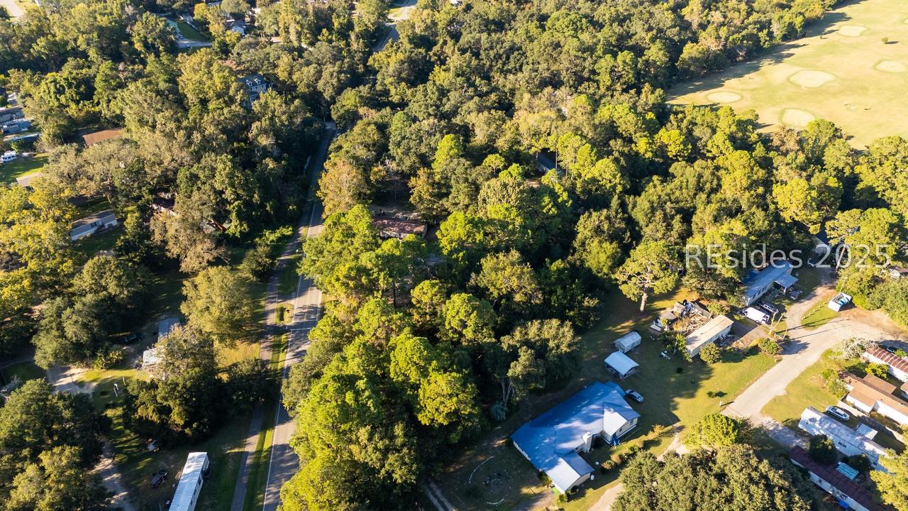 1 Farmers Club Dr., Hilton Head Island, SC 29926