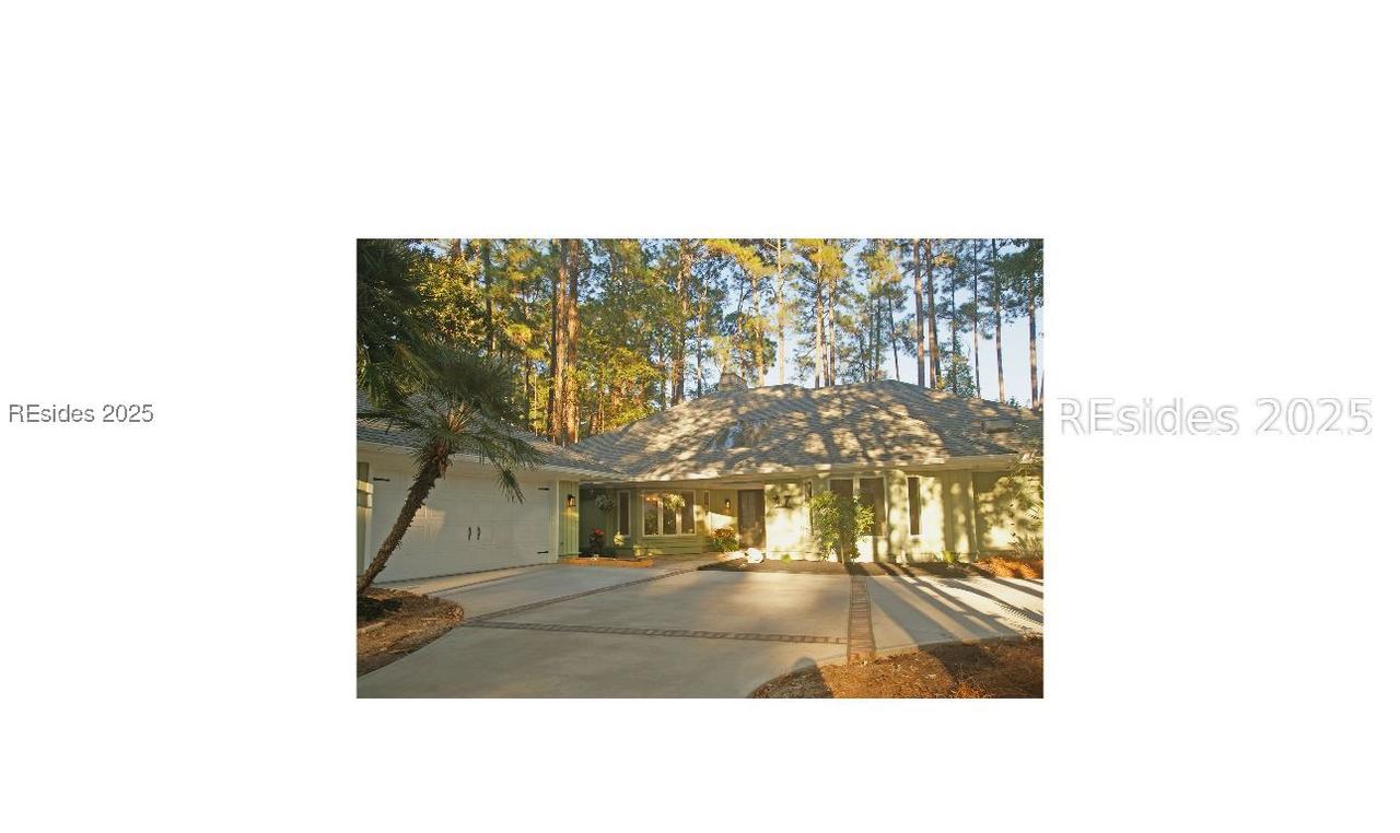 7 Whispering Pines Ct., Hilton Head Island, SC 29926