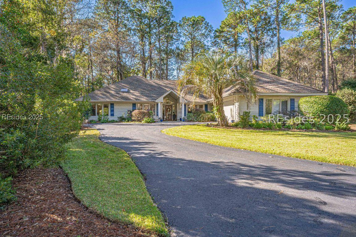 13 Sweetwater Ln., Hilton Head Island, SC 29926