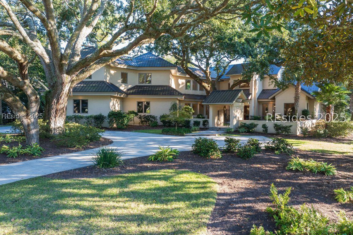 65 N Port Royal Dr., Hilton Head Island, SC 29928