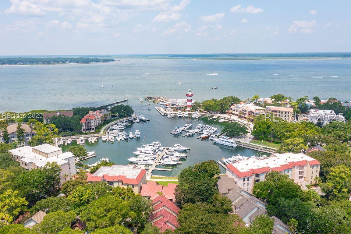 4 Harbour Town Yacht Basin, Hilton Head Island, SC 29928