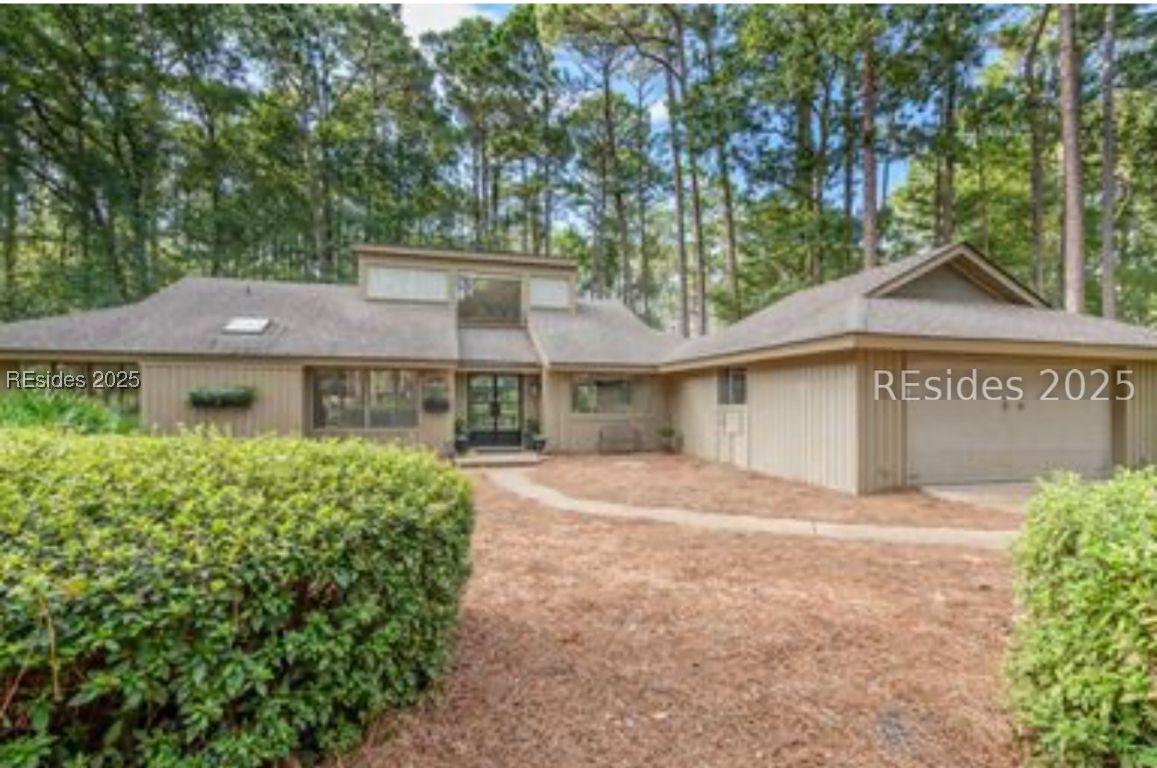 4 Brown Thrasher Rd., Hilton Head Island, SC 29926