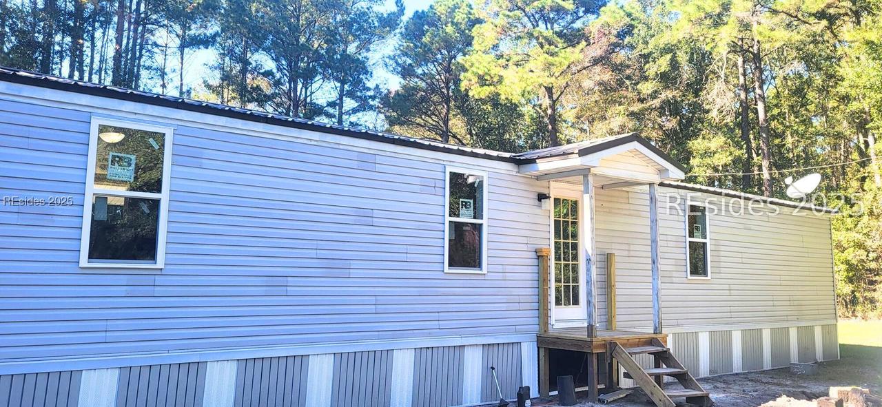 159 Apple Blossom Ln., Ridgeland, SC 29936