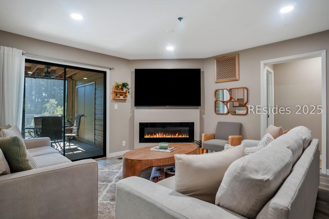 50 Yacht Cove Dr. #214, Hilton Head Island, SC 29928