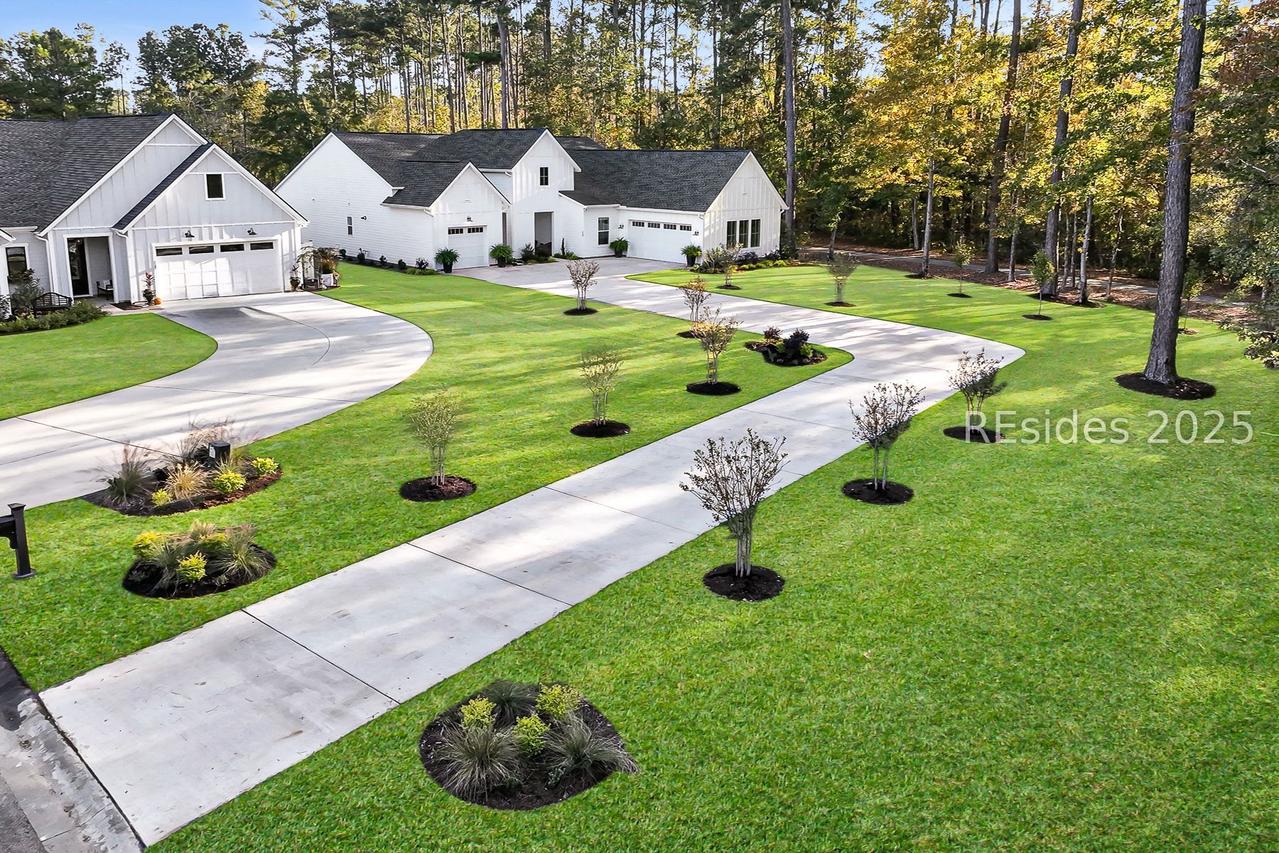 735 Firethorn Ln., Hardeeville, SC 29927