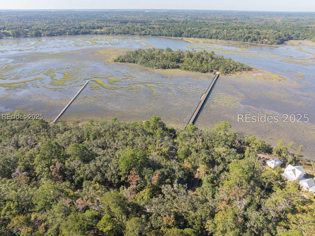 75 Island Way, Seabrook, SC 29940