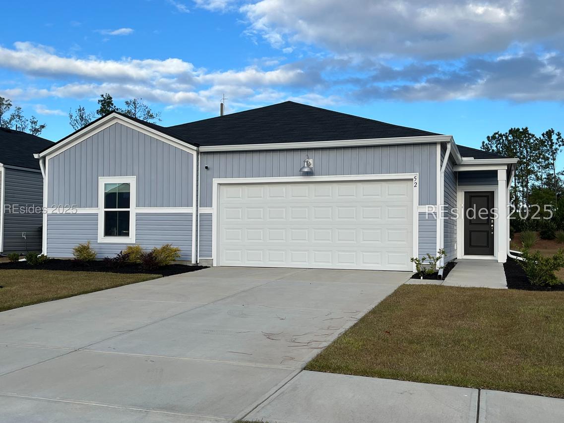 52 Red Dogwood Ln., Ridgeland, SC 29936