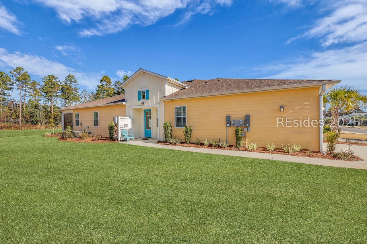 552 Weekend Ave., Hardeeville, SC 29927