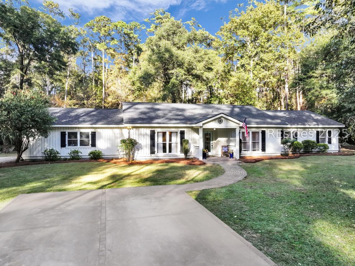 70 Pine View Dr., Bluffton, SC 29910