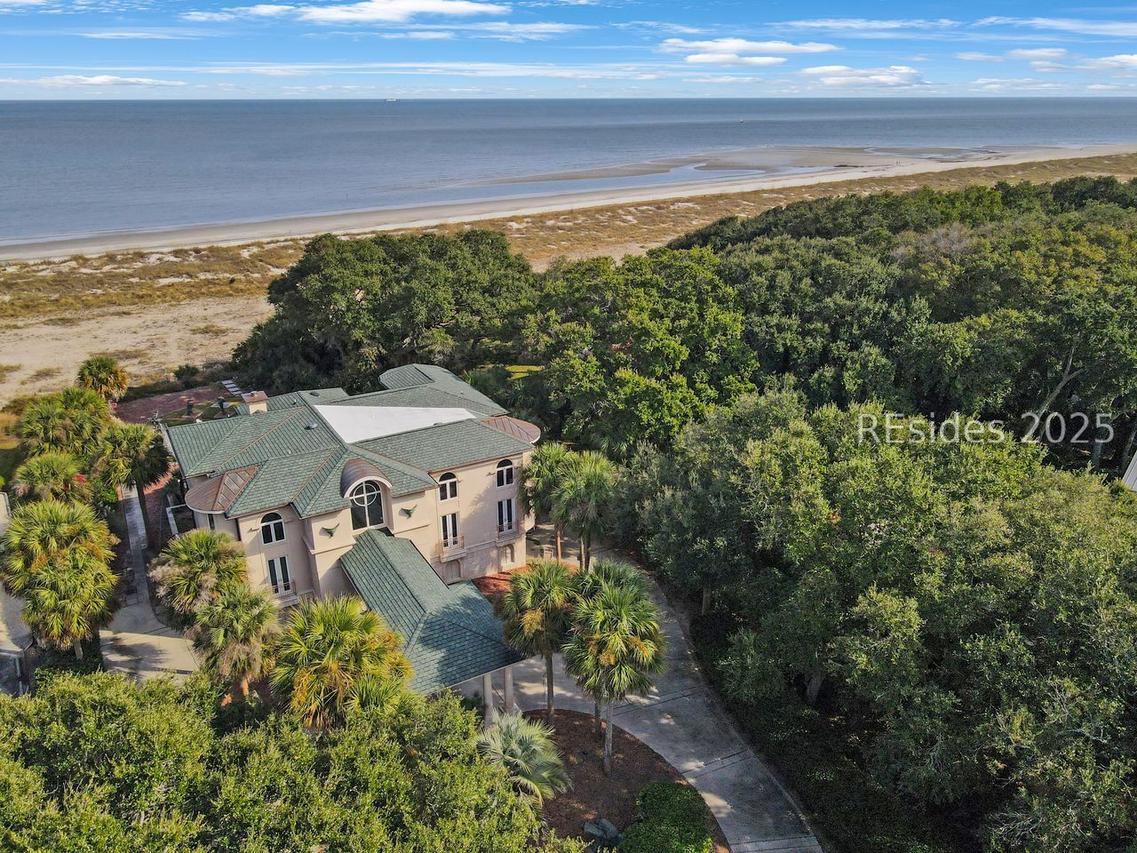 20 N Port Royal Dr., Hilton Head Island, SC 29928