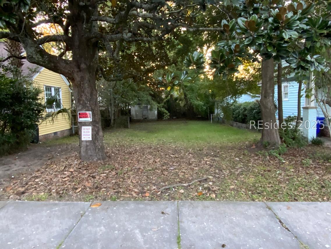 891 Ashley Ave., Charleston, SC 29403