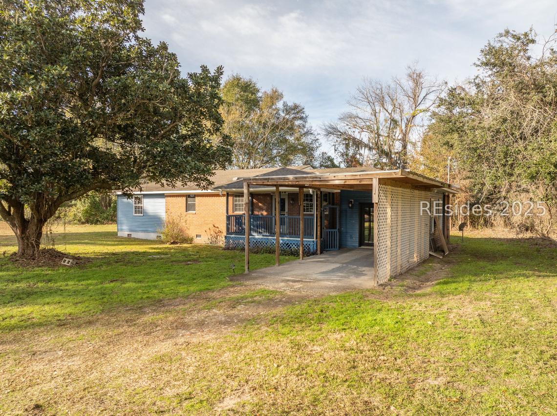 23 Orange Grove Rd., St Helena Island, SC 29920