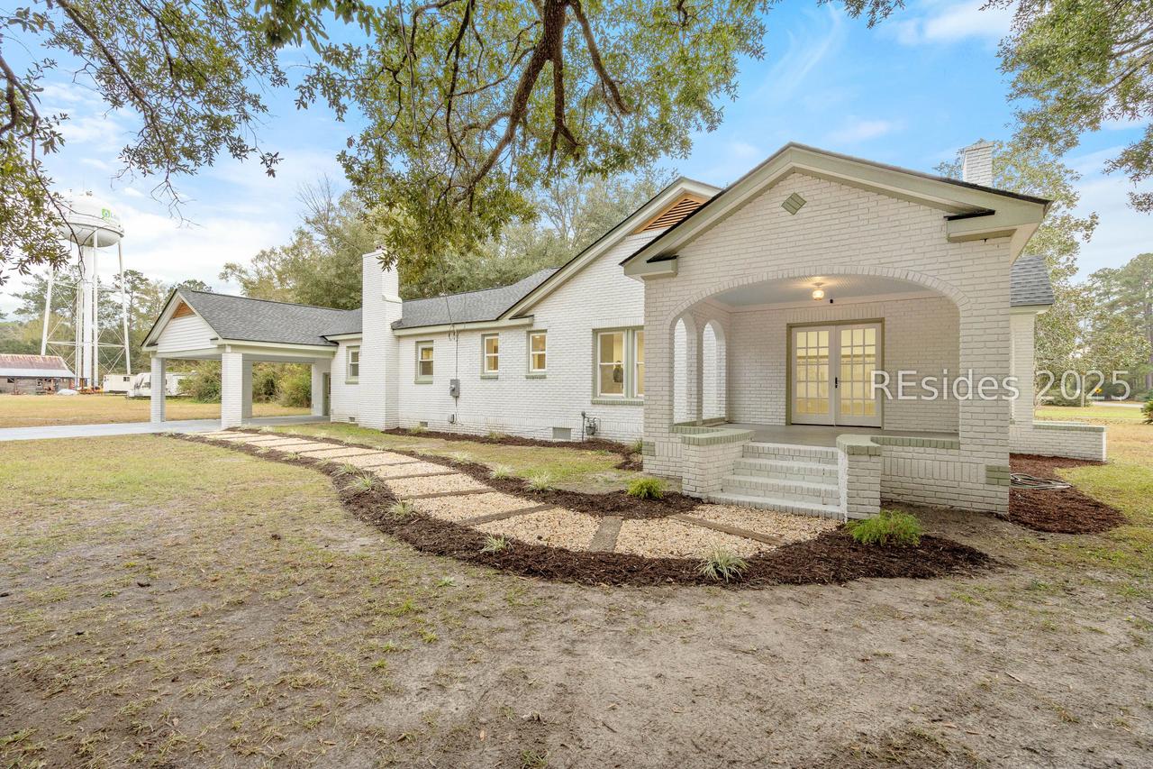 31 Church St., Yemassee, SC 29335