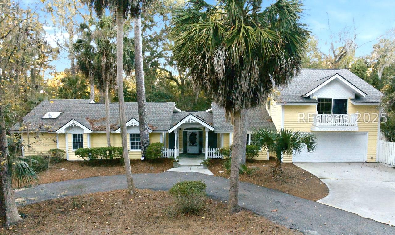 2 Sandpiper St., Hilton Head Island, SC 29928