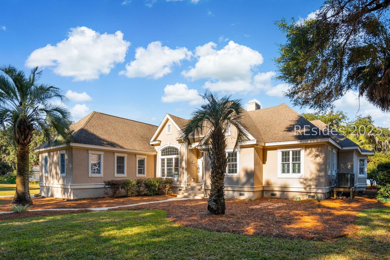 210 Old Plantation Dr., Beaufort, SC 29907