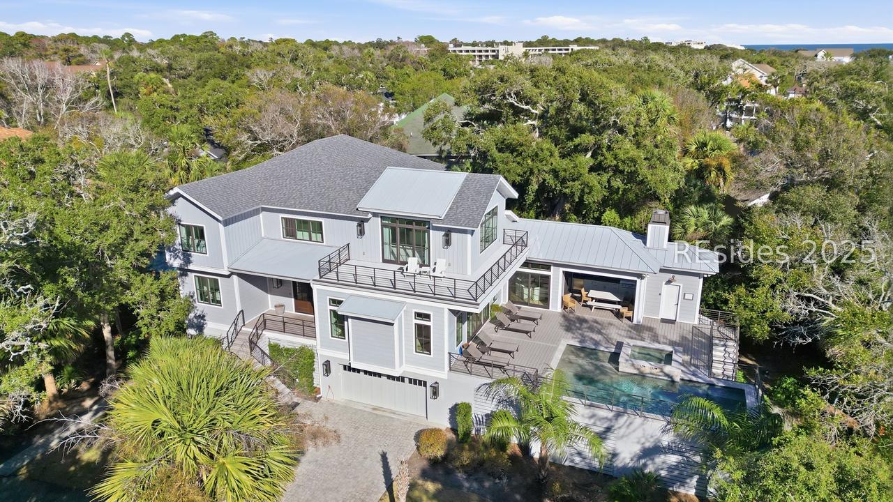 3 Driftwood Ln., Hilton Head Island, SC 29928