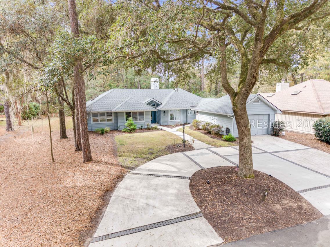 8 Edgewood Ct., Hilton Head Island, SC 29926