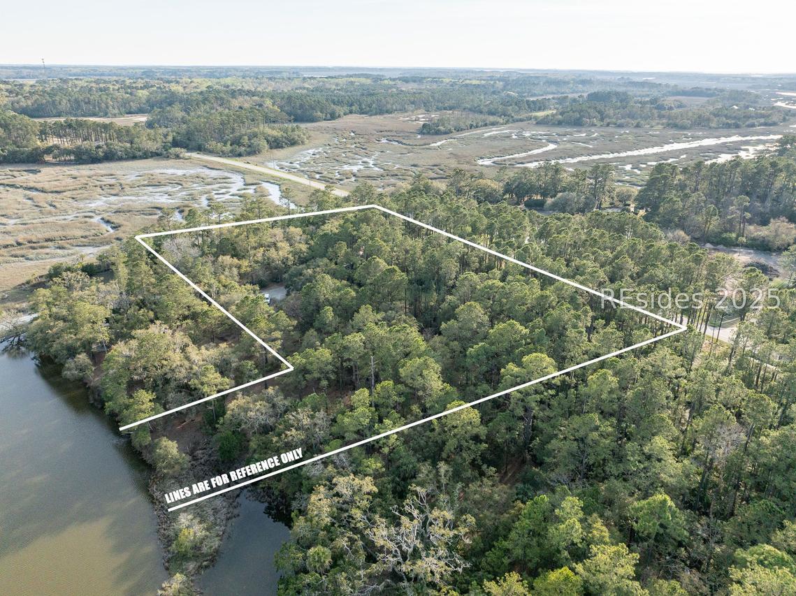 174 Polowana Rd., St Helena Island, SC 29920