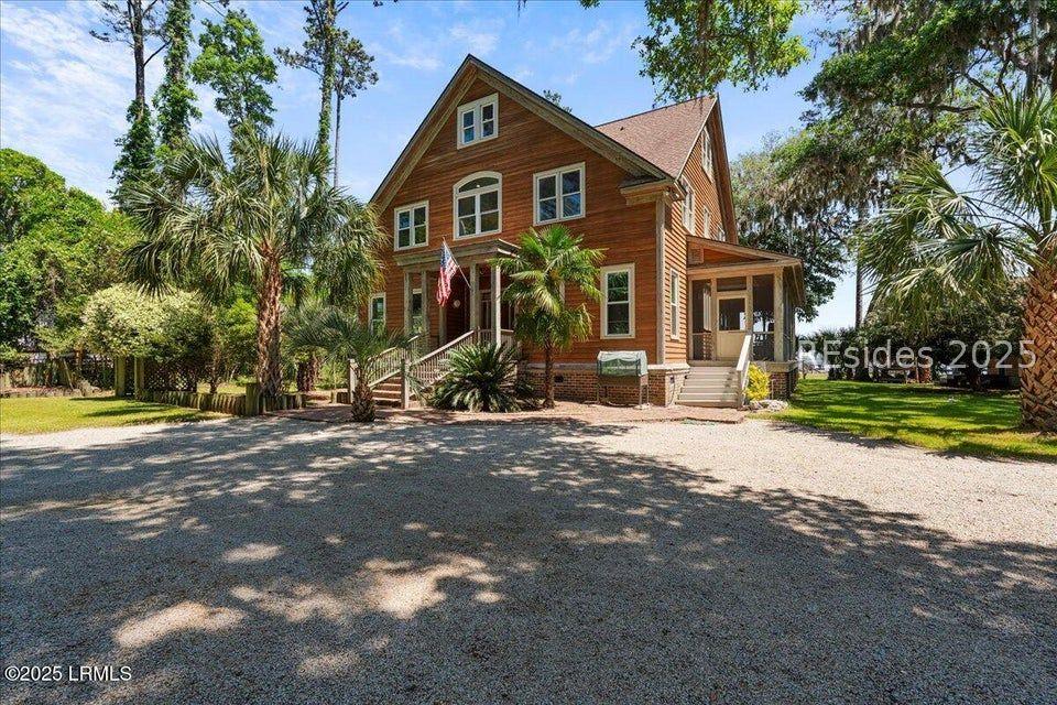 121 Alston Rd., Beaufort, SC 29907