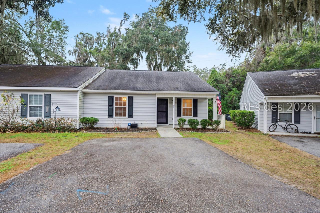 160 Cedar Grove Cir., Beaufort, SC 29902