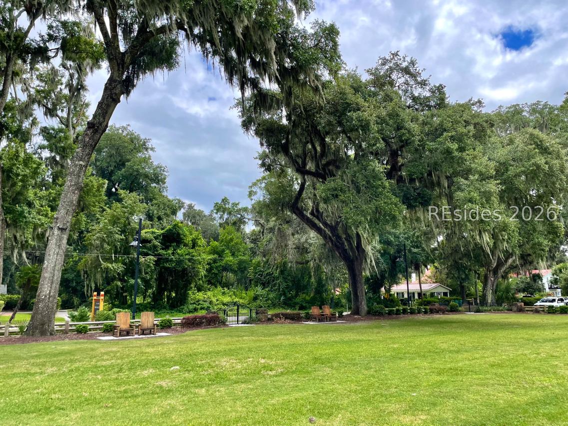 69 Green St., Bluffton, SC 29910