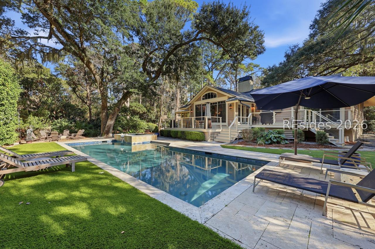 6 Greenwood Ct., Hilton Head Island, SC 29928