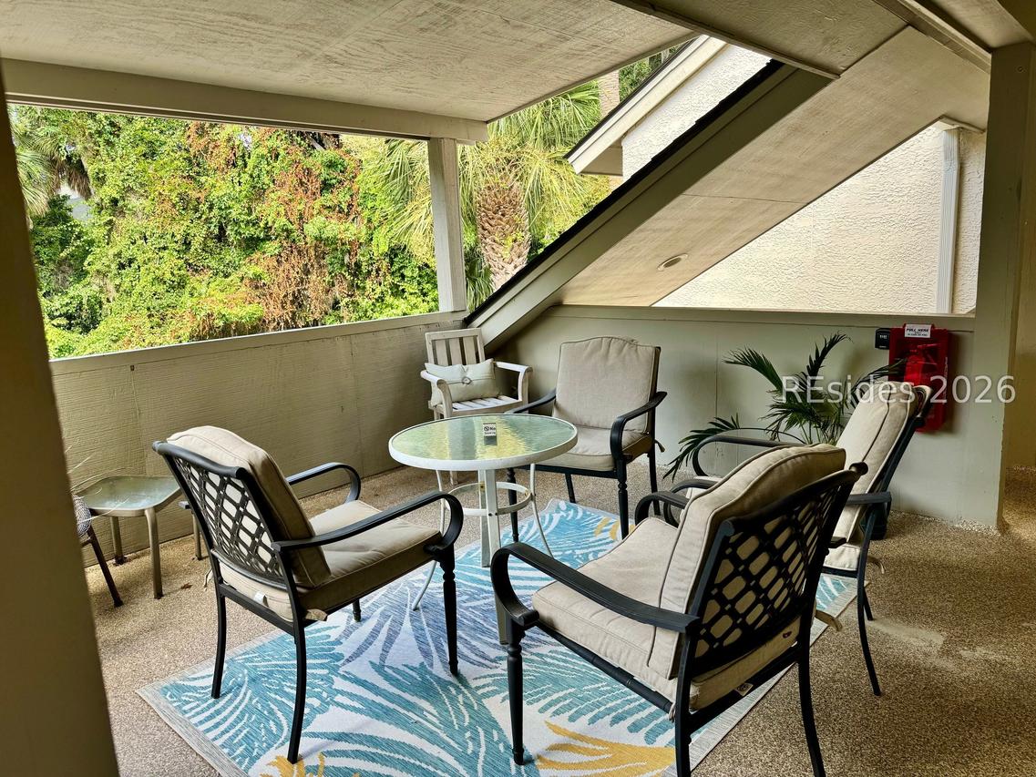 36 Deallyon Ave. #102, Hilton Head Island, SC 29928