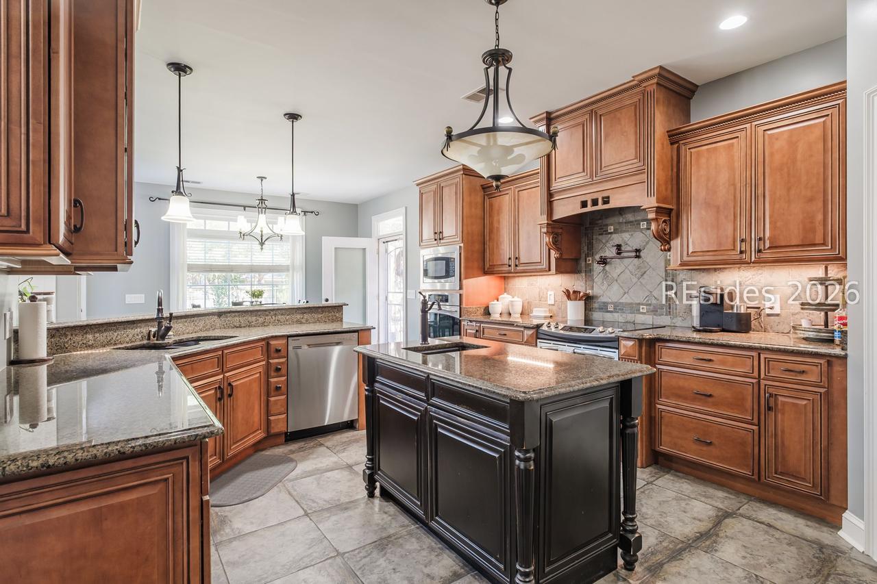 41 Belfield Dr., Ridgeland, SC 29936