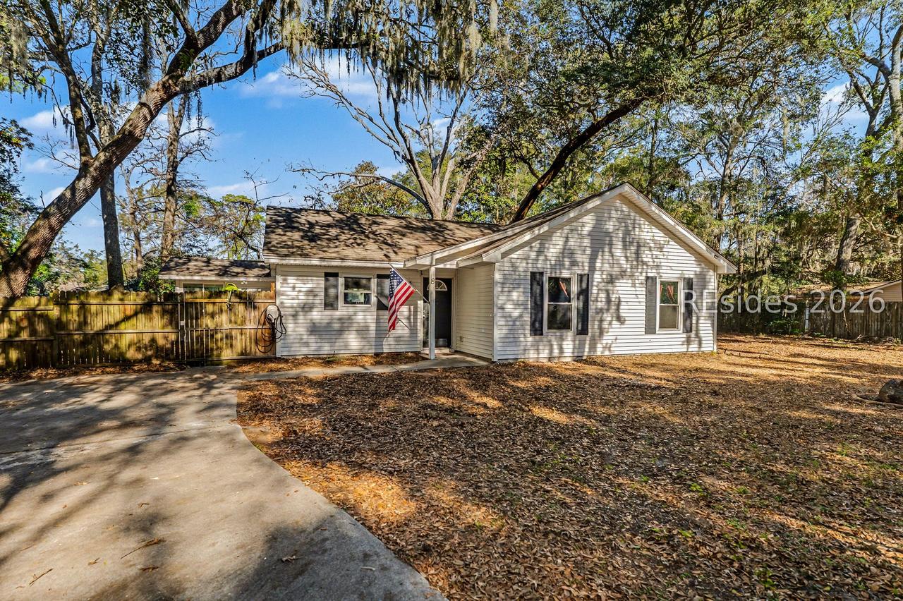 8 Factory Creek Rd., Beaufort, SC 29907